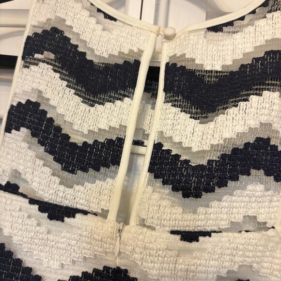 Revolve Milly Blue And White Textured‎ Dress Size 10 - Picture 7 of 11